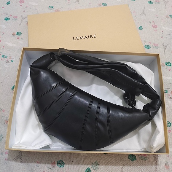 Lemaire Croissant Black Leather Crossbody Bag - Picture 2 of 8